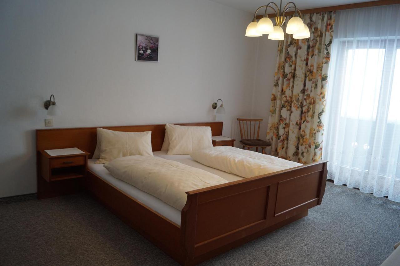 Bauernhof Grieslehen Bed & Breakfast Leogang Exterior photo